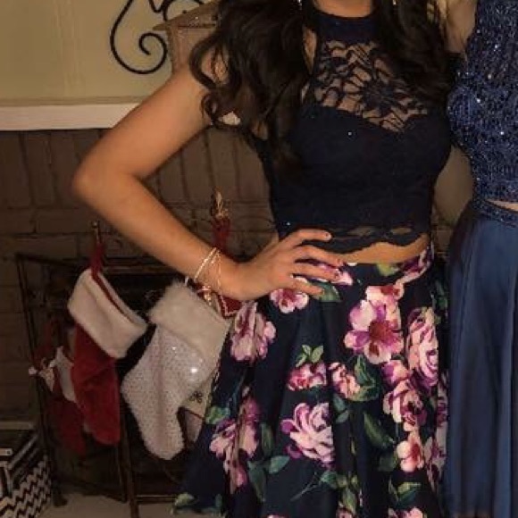 Homecoming Dress - Picture 1 of 2